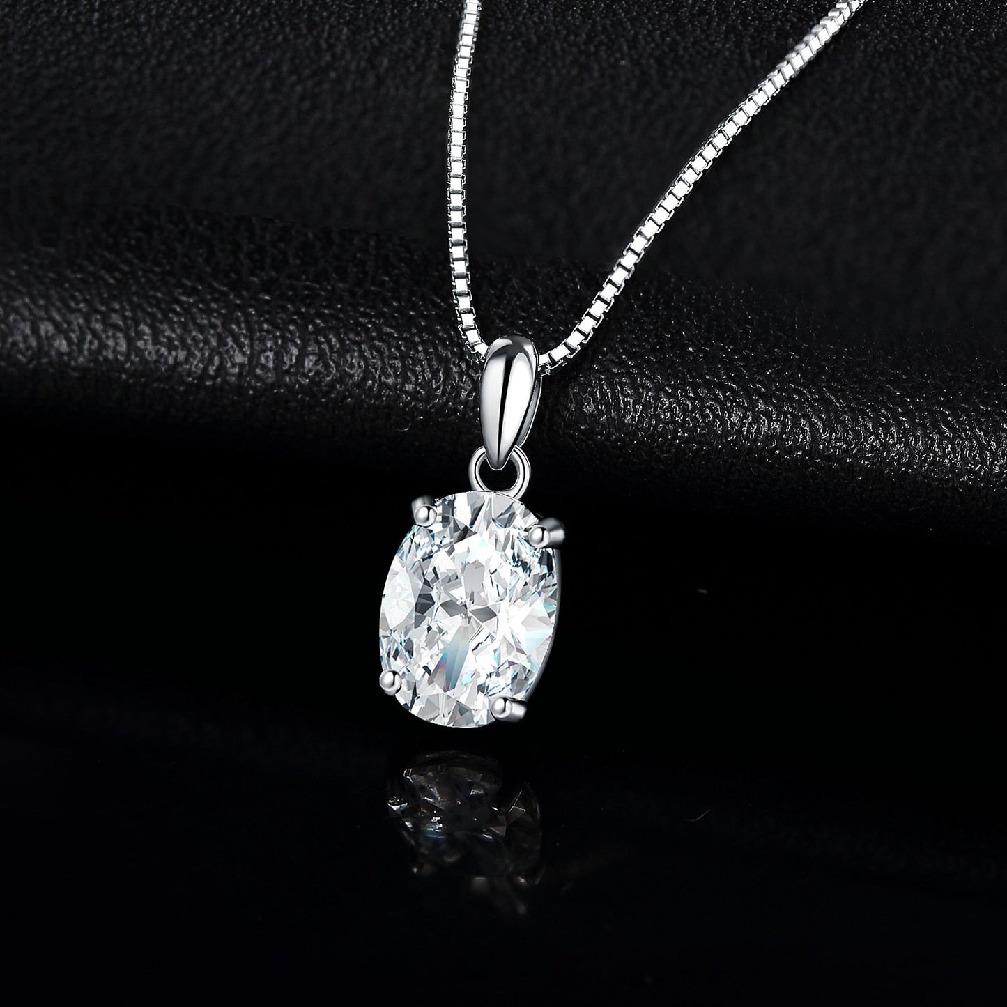Colar Oval 4 Garras Moissanite Folheado em White Gold Plated 18k - Loratta