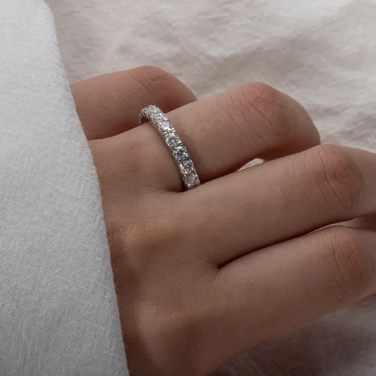 Aliança 200 Pontos Moissanite Prata Banhada à Ouro Branco 18k - Loratta