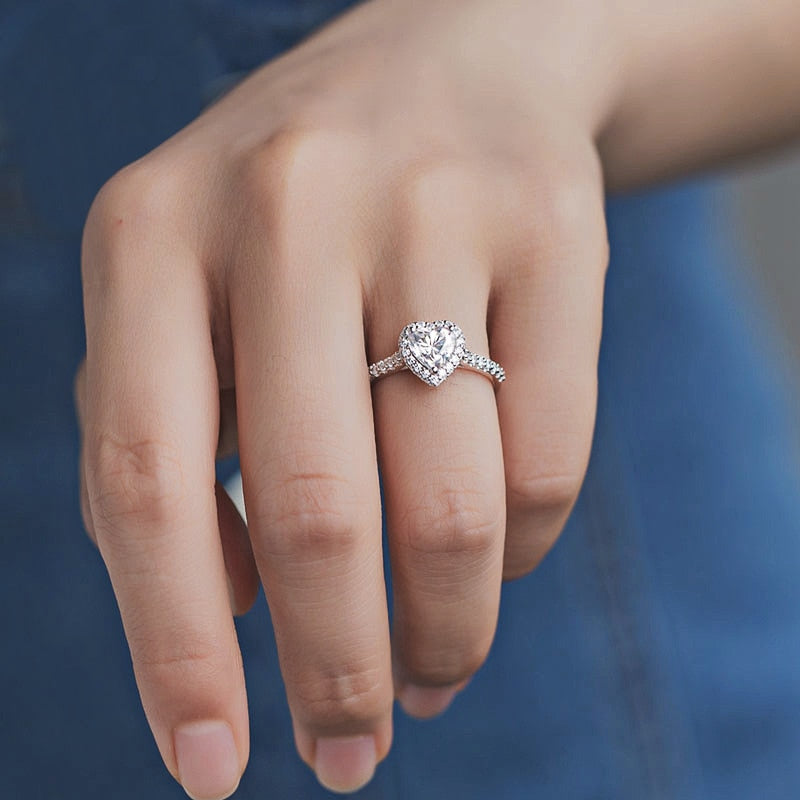 Anel Sweet Heart Moissanite Cravejado - Loratta